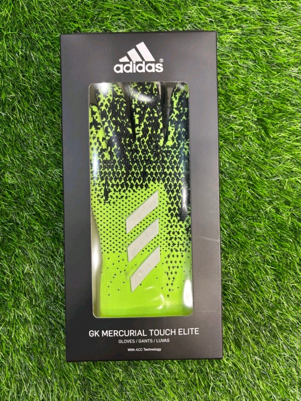 Predator Green And Black GK Gloves  - 8