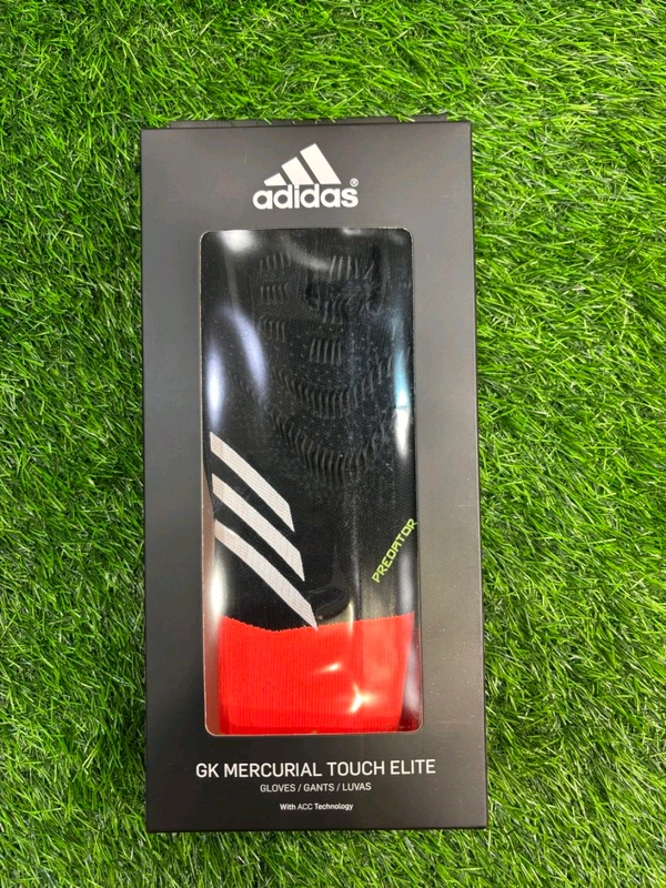 Predator Black And Red GK Gloves  - 10