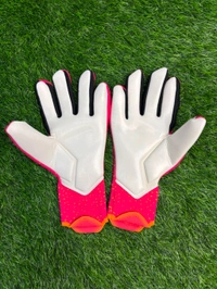 Future Ultimate Pink GK Gloves  - 9