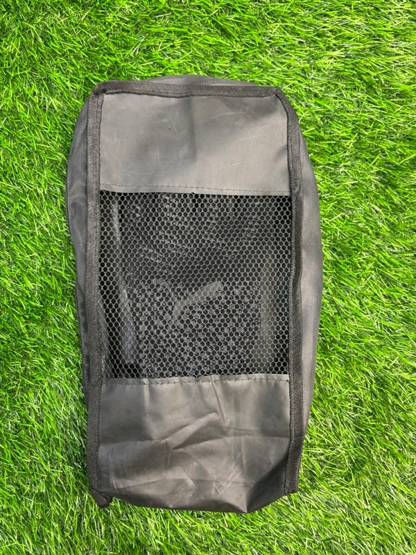 Future Ultimate Black GK Gloves  - 9