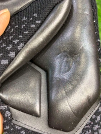Future Ultimate Black GK Gloves  - 9
