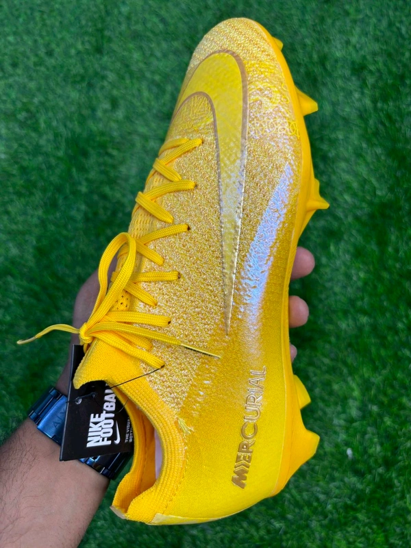Mercurial Vapor 16 Elite Yellow Low-Top SE FG - 9