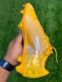 Mercurial Vapor 16 Elite Yellow Low-Top SE FG - 9