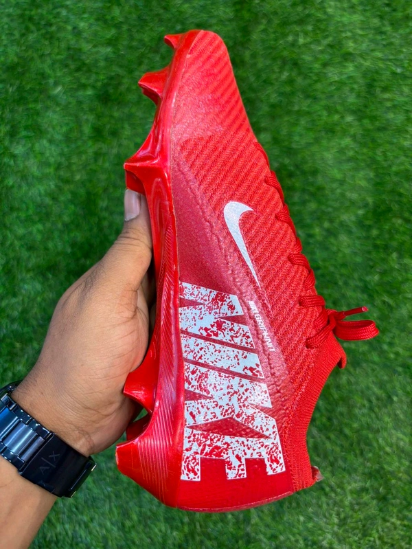 Mercurial Vapor 16 Elite Red Low-top SE FG  - 7.5