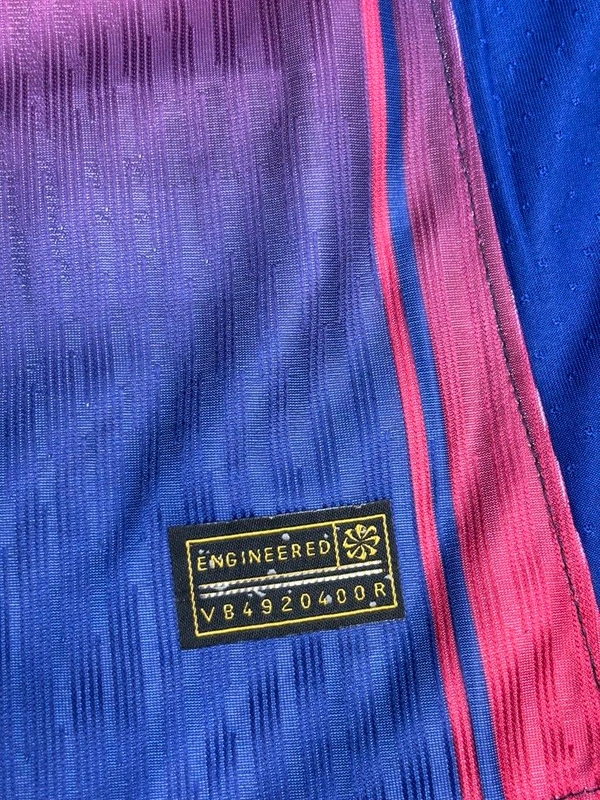 FC Barcelona 25/26 Home Jersey Player Edition  - L