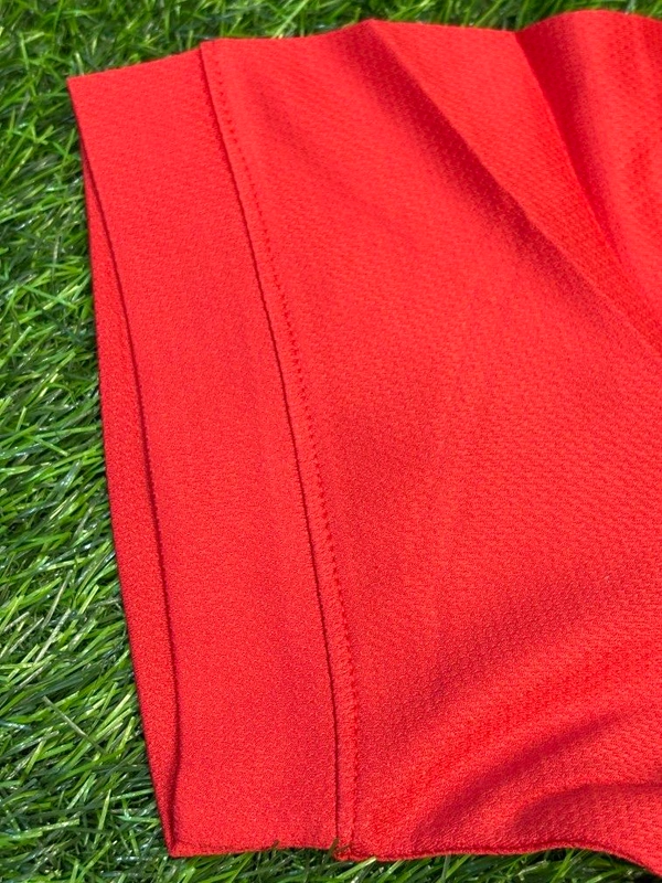 Retro Manchester United 13/14 Home Half Sleeve  - S