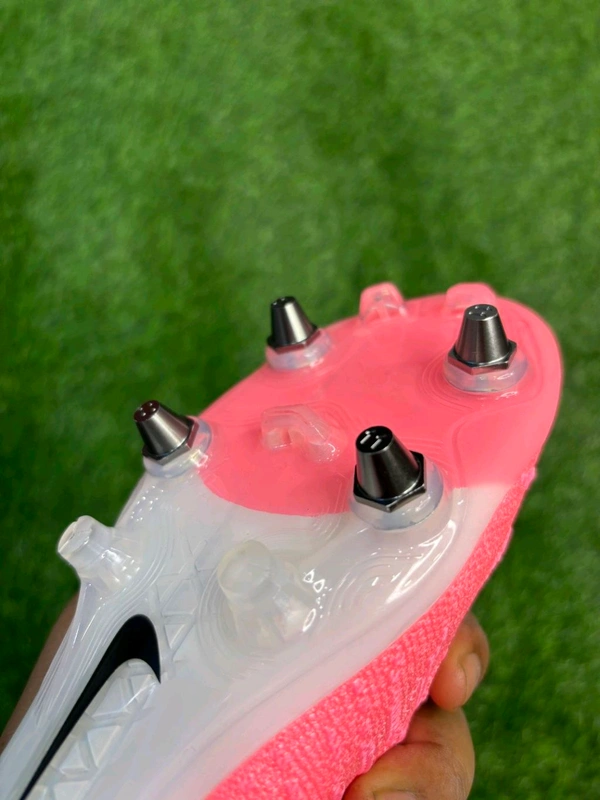 PhantomGX Luna Pink Colour SG Low Top With Lace(Metal) - 7