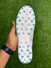 Future White Colour FG+AG Multi Ground Boot With Lace - 7.5