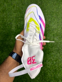 Predator Elite Foldover Grey And Pink Colour FG With Lace - 7.5