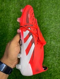 Predator Foldover Elite Red Colour With Lace FG - 9