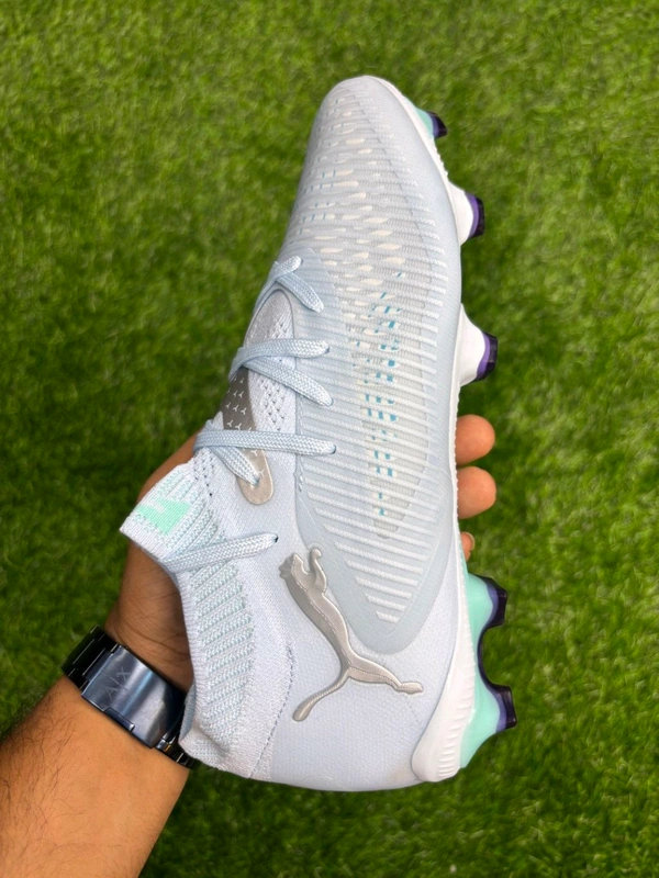 Future 8 Ultimate Baby Blue Colour FG With Lace  - 6.5
