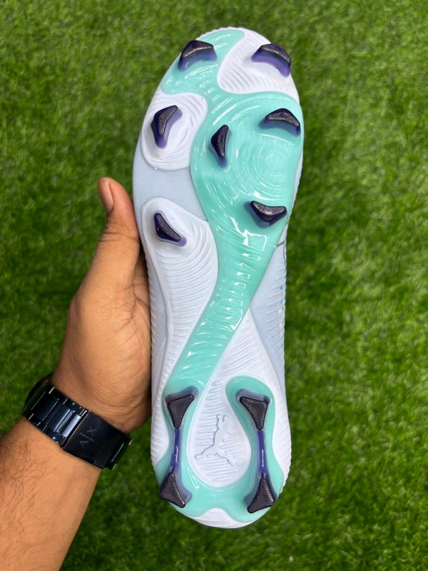 Future 8 Ultimate Baby Blue Colour FG With Lace  - 6.5