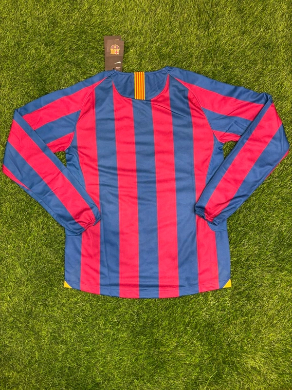 Retro Barcelona 2005-06 Home Full Sleeve Jersey - L