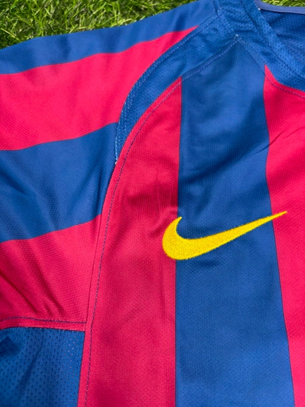 Retro Barcelona 2005-06 Home Full Sleeve Jersey - L