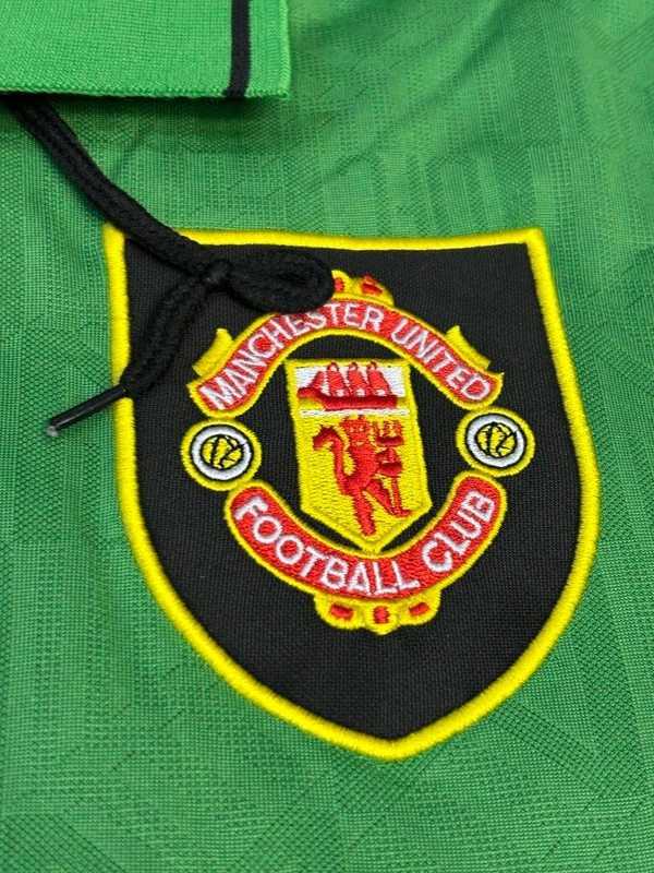 Retro Manchester United 1992-94 Away Half Sleeve  - L