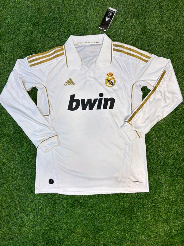 Retro Madrid 2011-12 Home Kit bwin Full Sleeve  - XL