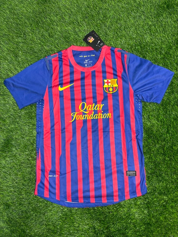Retro Barcelona 2011-12 Home Half Sleeve  - M