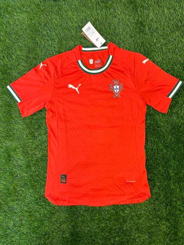 Portugal 2025 Home Half Sleeve Player Edition  - M