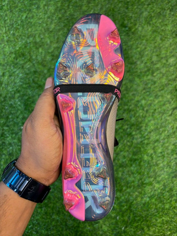 Predator Foldover Elite Grey And Pink FG - 6.5