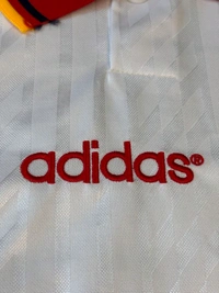 Retro Spain 1994 Away White Half Sleeve - S