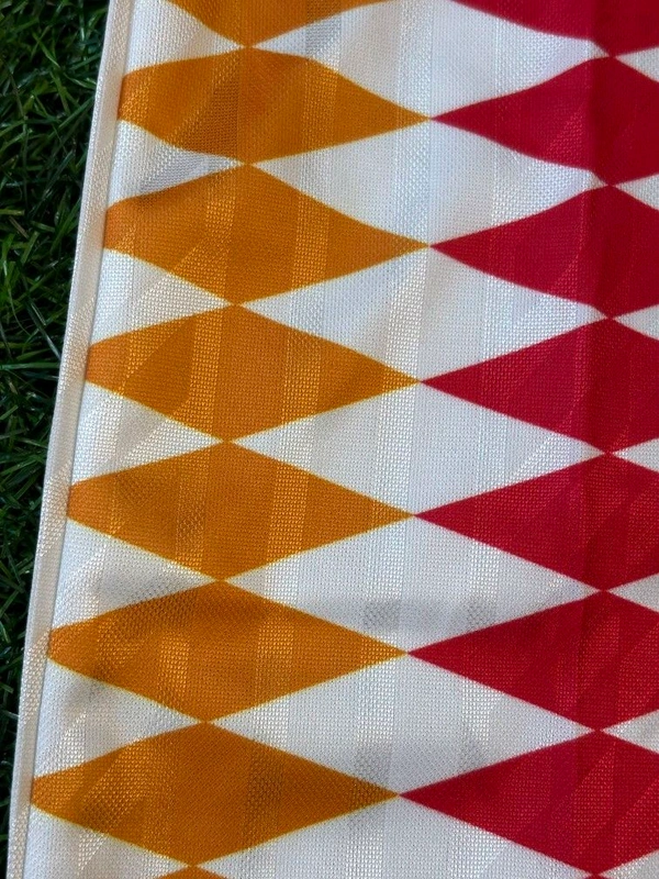 Retro Spain 1994 Away White Half Sleeve - S