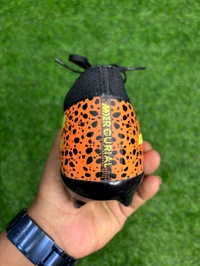 Mercurial Vapor 16 Black Yellow With Lace FG  - 7.5