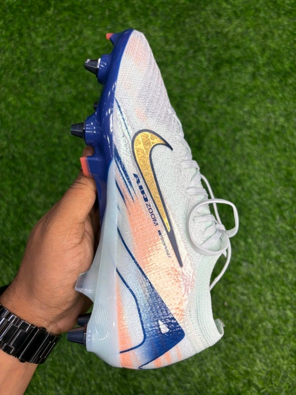 Mercurial Vapor 16 Elite CR7 Edition SG With Lace ( Metal Changer) - 7.5