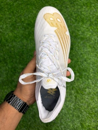 Furon V6+ Pro White & Gold Colour FG With Lace  - 9