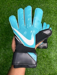 Vapor Grip 3 Sky Blue & Black Premium Match Gloves  - 8