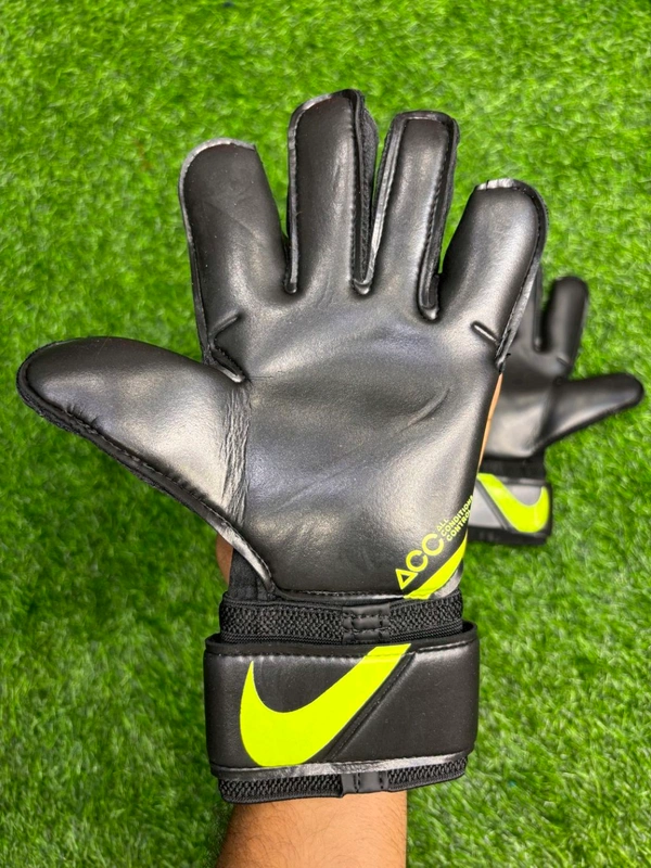 Vapor Grip 3 Black & Neon Green Premium Match Gloves  - 8