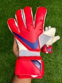 Vapor Grip 3 Red & White Premium Match Gloves  - 9