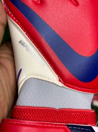 Vapor Grip 3 Red & White Premium Match Gloves  - 9