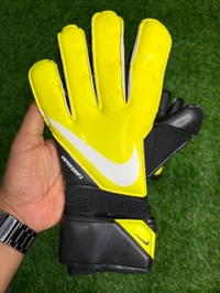 Vapor Grip 3 Yellow & Black Premium Match Gloves  - 9
