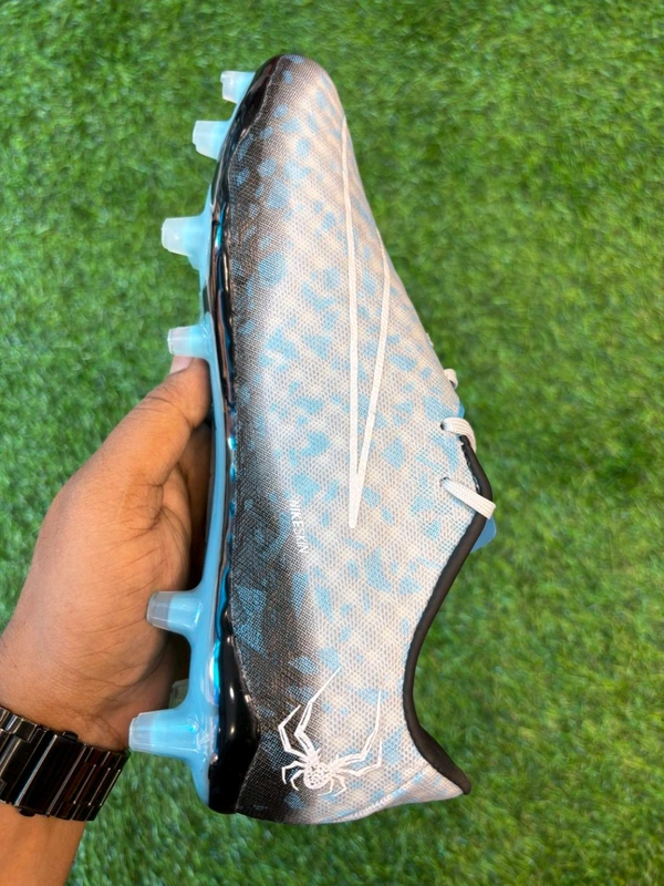 Hypervenom Phantom 3 Blue & Grey Low-top FG With Lace  - 8.5