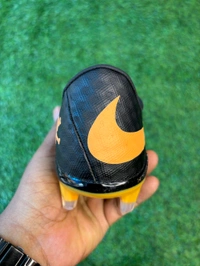 Hypervenom Phantom 3 Orange & Black Low-top FG With Lace  - 5.5