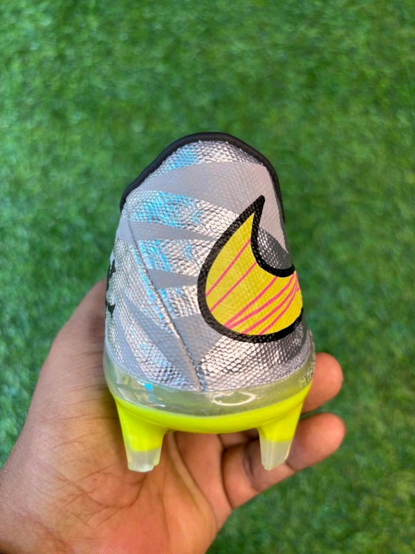 Hypervenom Phantom 3 Grey & Green Low-top FG With Lace  - 5.5