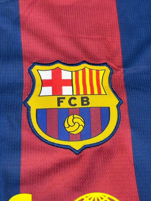 Retro FC Barcelona 2010/11 Home Fan Edition With Short  - L