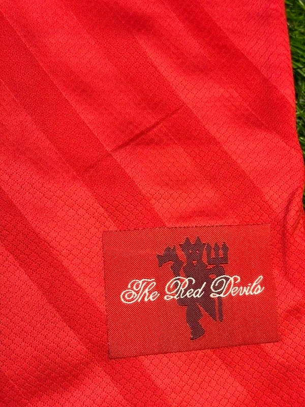 Retro Manchester United 2008 Home Fan Edition With Short  - S