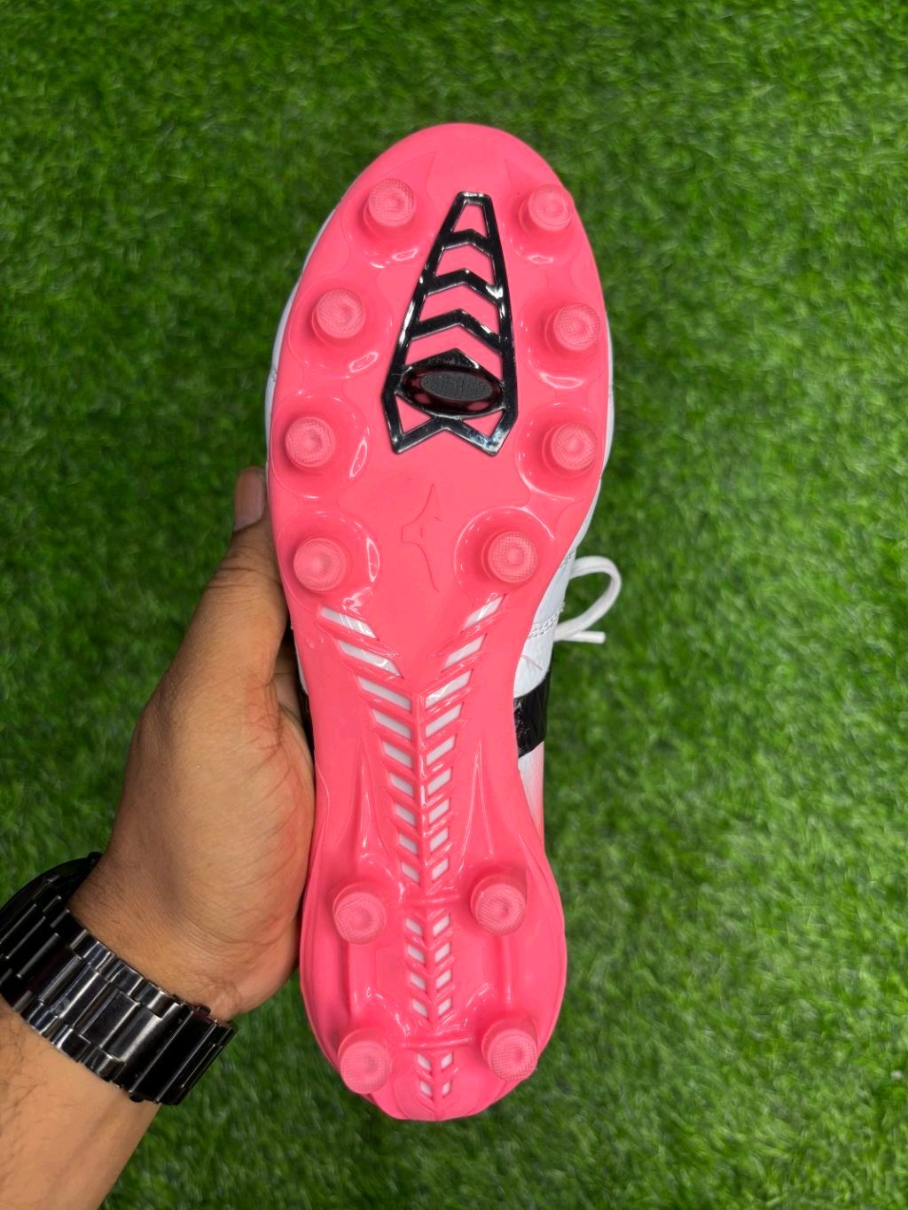 Mizuno Neo 4 Elite White & Pink Low-top With Lace