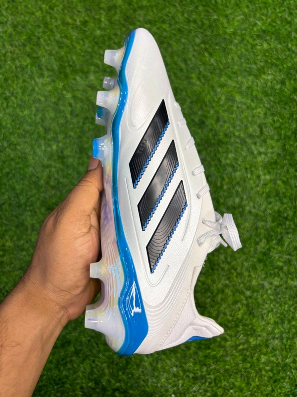 Copa Pure 3 White Blue Colour 11pure FG - 10.5