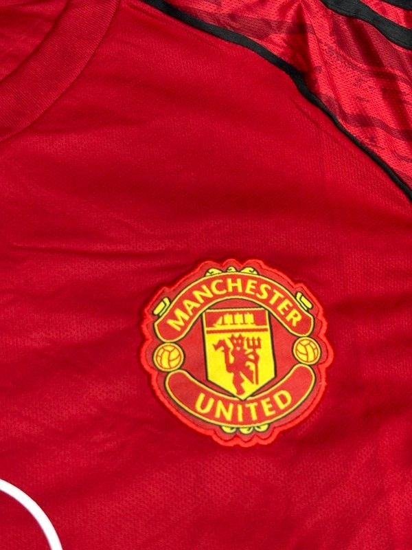 Manchester United 25/26 Home Kit Fan Edition With Short  - S