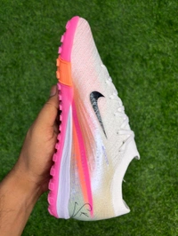 Mercurial Vapor 16 White Pink Mix AG/Turf With Lace  - 5.5