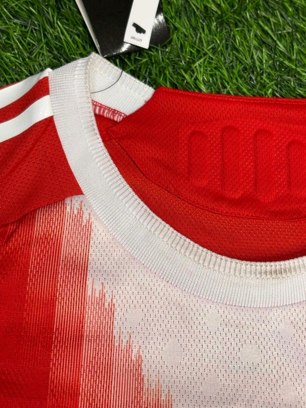 Bayern Munich 25/26 Home Kit Player Edition  - S