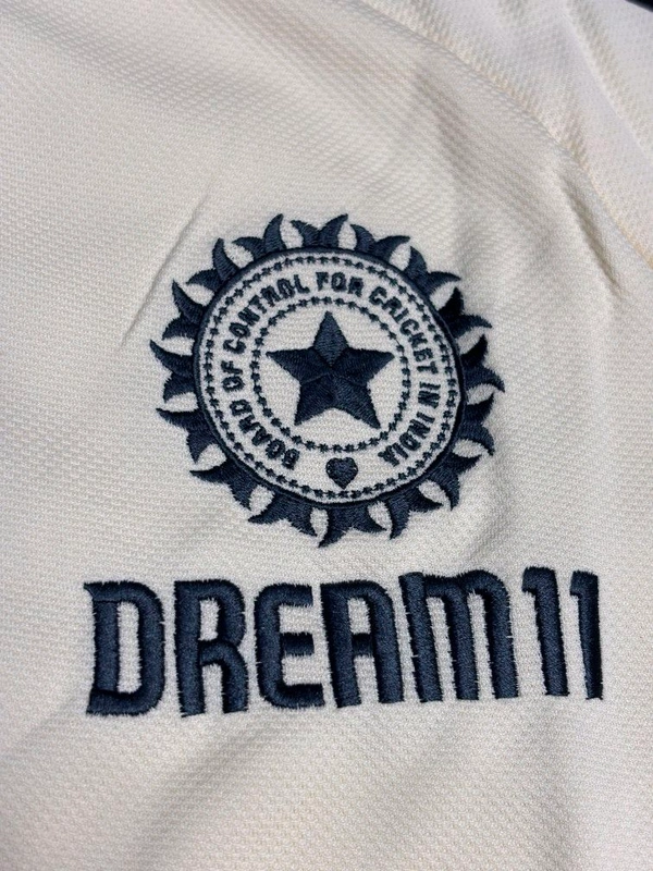 India Cricket Team Travel Kit Cream Colour Master Edition  - XXL