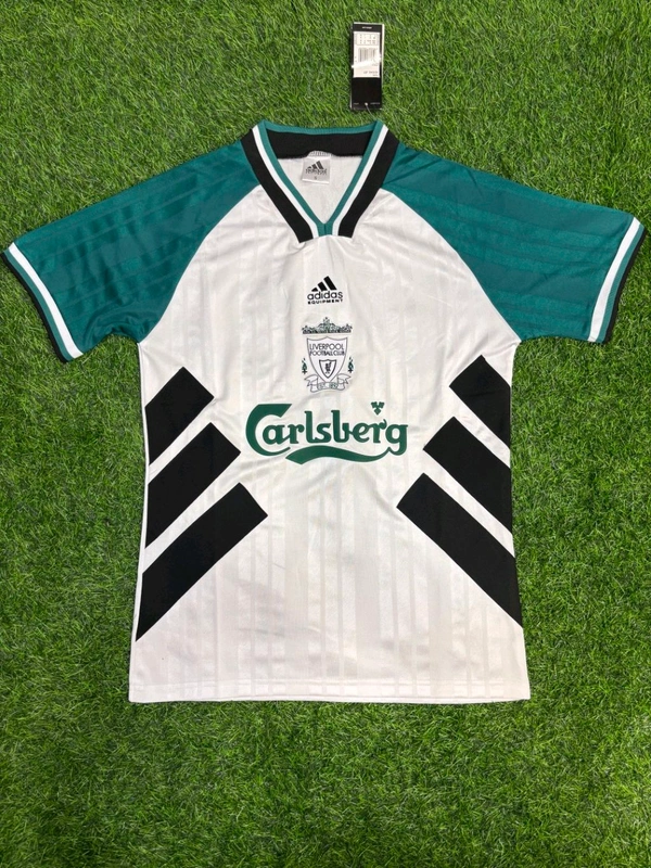 Retro Liverpool FC 1993/94 Away Kit Half Sleeve  - M