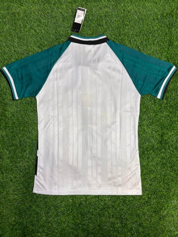Retro Liverpool FC 1993/94 Away Kit Half Sleeve  - M