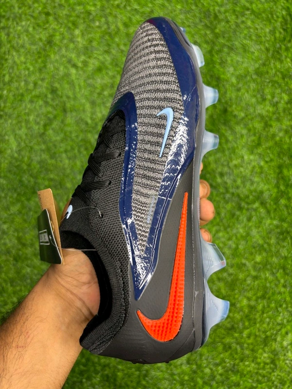 Phantom 6 Luna III Elite Black FG With Lace  - 8.5