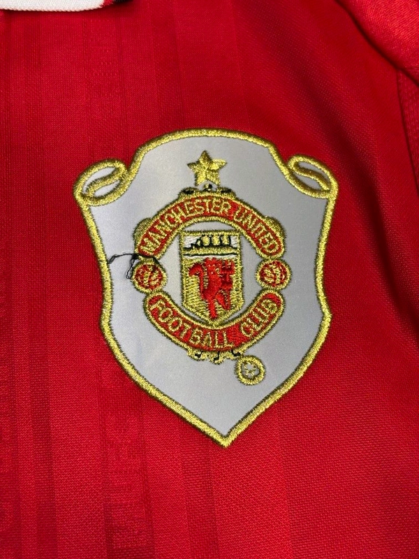 Retro Manchester United 1999 UEFA Final Jersey Half Sleeve  - L