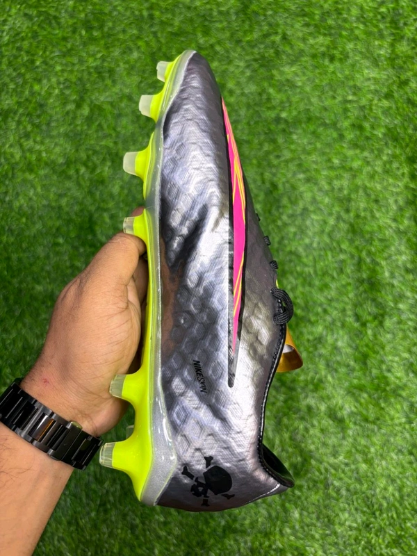 Hypervenom Phantom 3 Grey Colour Low-top FG With Lace  - 6