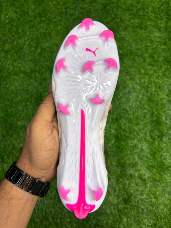 Ultra Ultimate White & Pink Low-Top FG With Lace - 6.5
